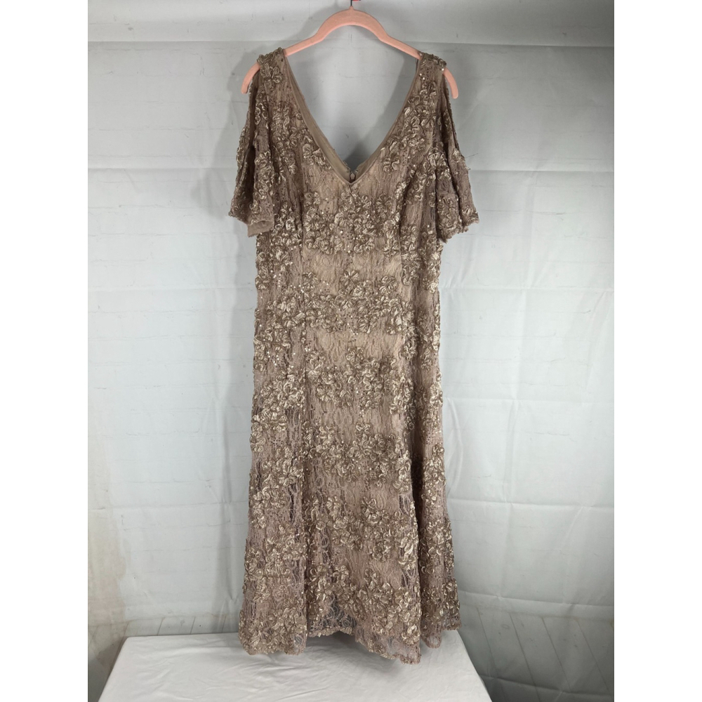 Women’s Alex Evenings Soutache Lace V Neck Long Formal Dress Size 14 Gold EUC